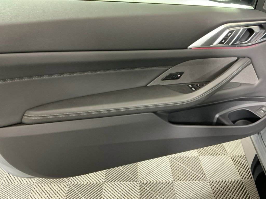 Certified 2025 BMW M4 Competition w/ Parking Assistance Package image 24