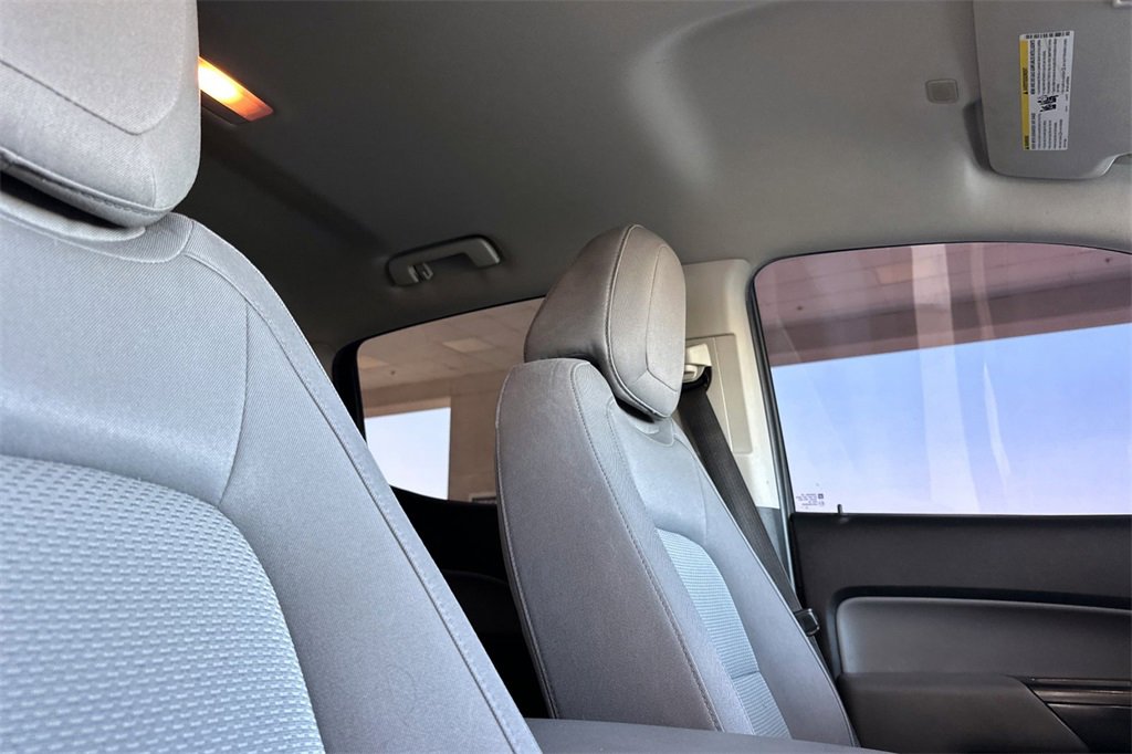 Used 2017 GMC Canyon 2WD Crew Cab w/ Convenience Package image 20