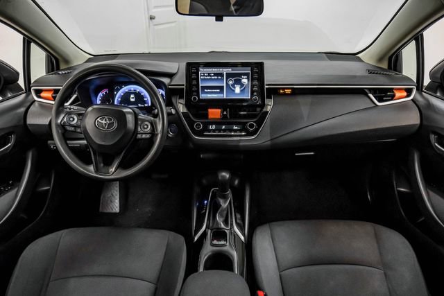 Used 2020 Toyota Corolla LE FWD image 15