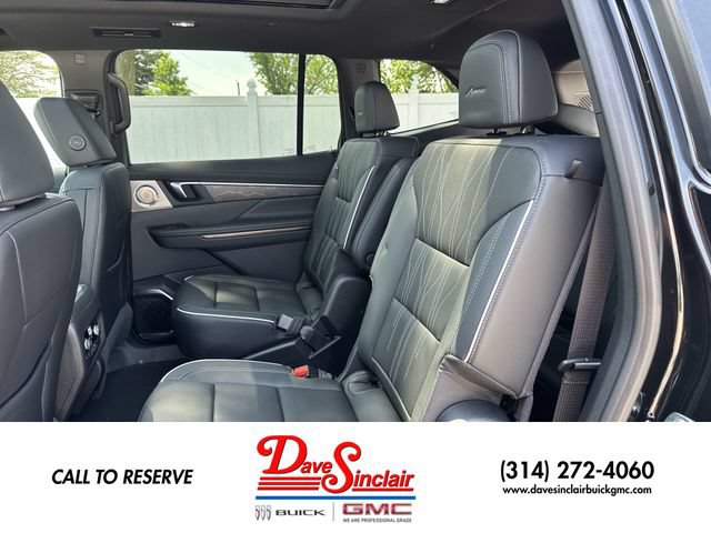 New 2026 Buick Enclave Avenir w/ Super Cruise Package FWD image 23