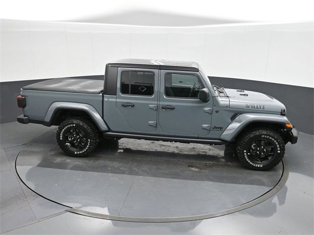 Used 2024 Jeep Gladiator Sport image 28