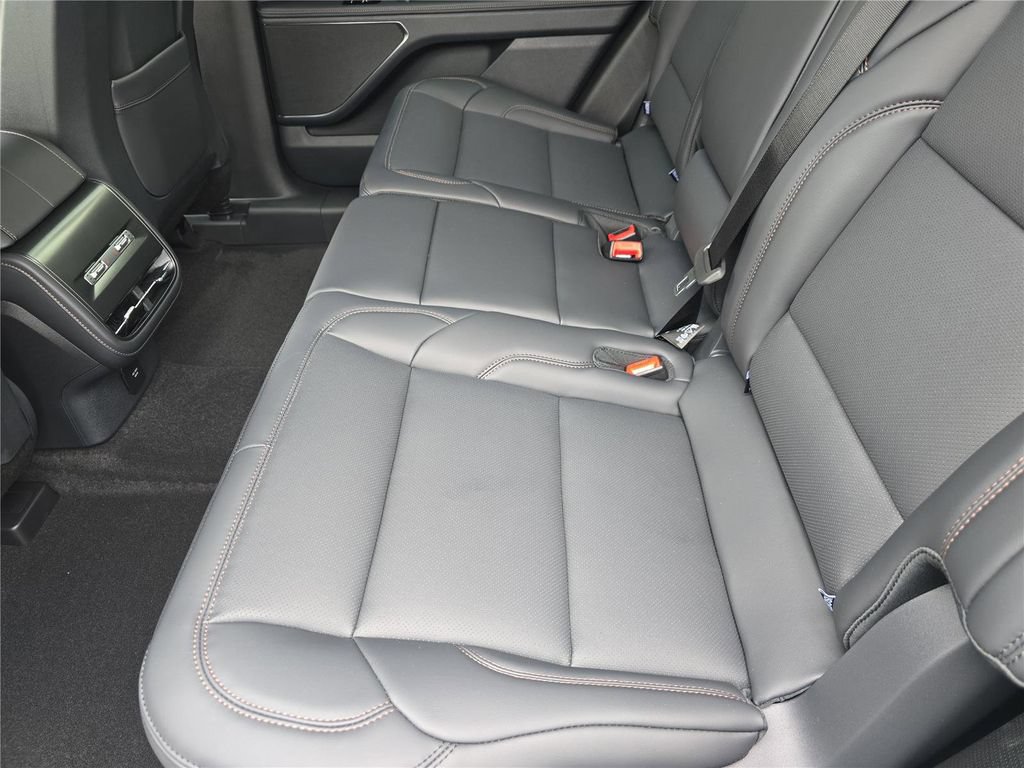 New 2026 Lincoln Nautilus Premier w/ Equipment Group 102A AWD/4WD image 11