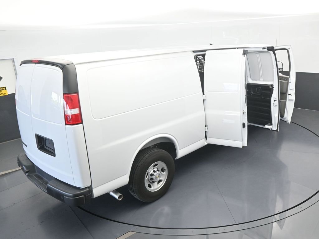 New 2025 Chevrolet Express 3500 Extended w/ Driver Convenience Package RWD image 59
