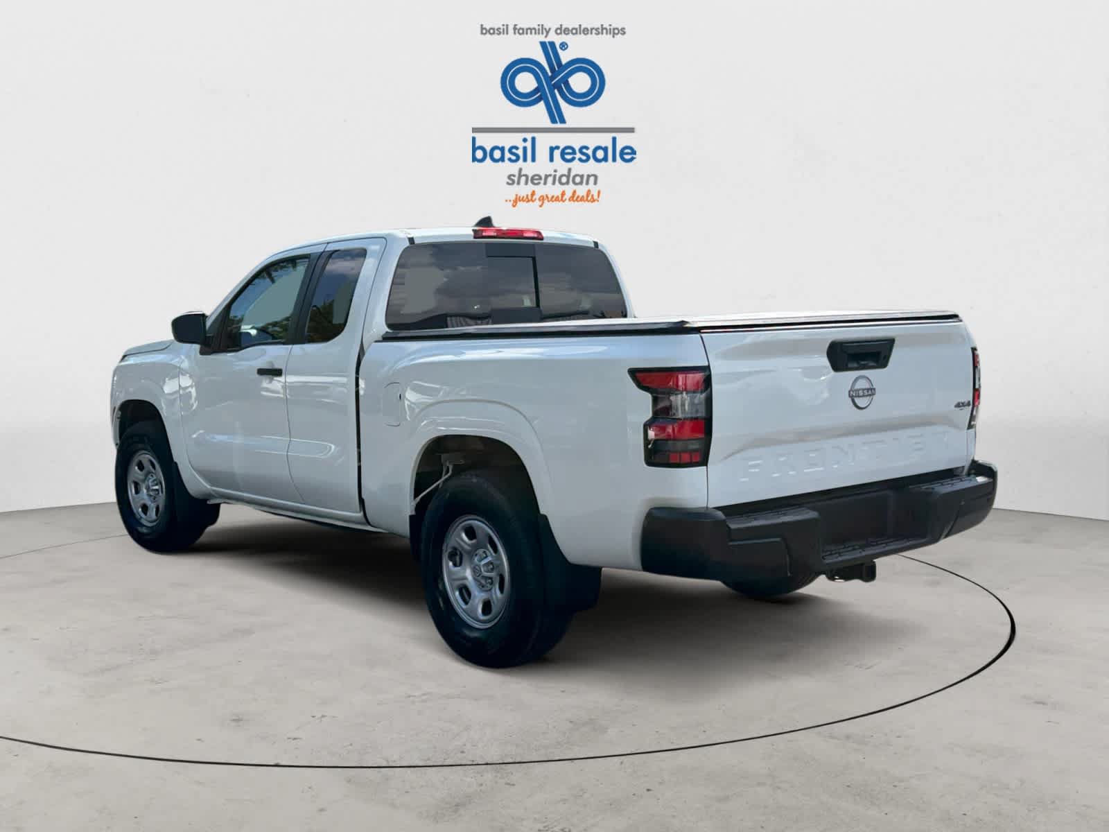 Used 2026 Nissan Frontier S w/ S Utility Package AWD/4WD image 4