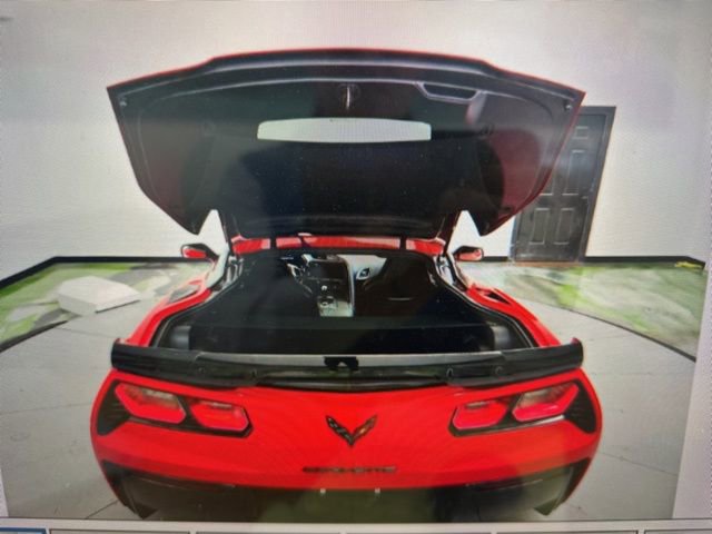 Used 2017 Chevrolet Corvette Z06 w/ Z07 Performance Package image 16