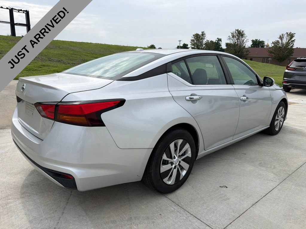 Certified 2019 Nissan Altima 2.5 S FWD image 5