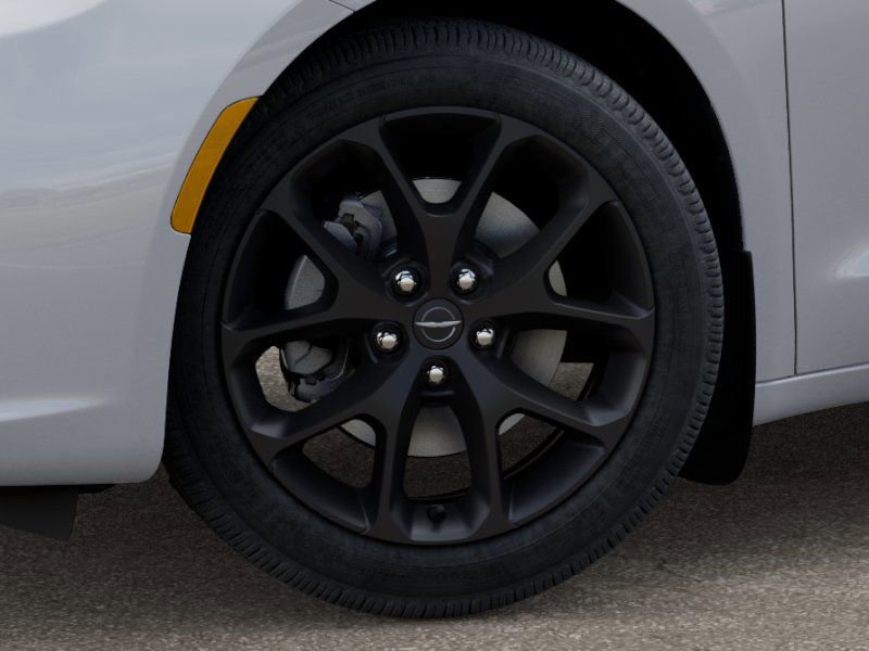 New 2026 Chrysler Pacifica Select w/ S Appearance Package AWD/4WD image 9