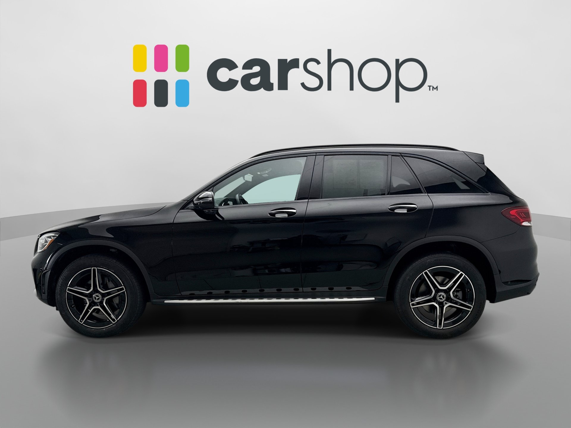 Used 2021 Mercedes-Benz GLC 300 4MATIC image 2