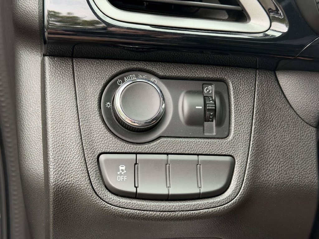 Used 2019 Chevrolet Spark LT FWD image 22
