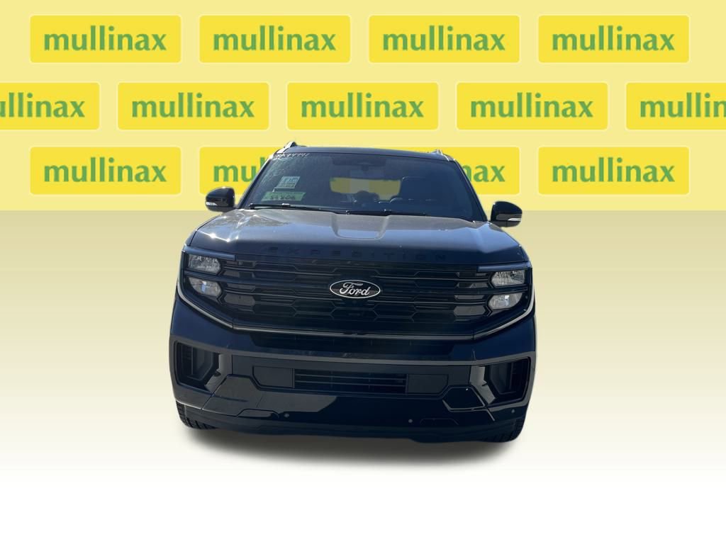 New 2025 Ford Expedition Platinum w/ Stealth Performance Package AWD/4WD image 24