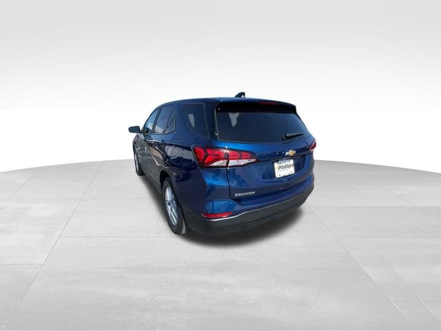 Used 2022 Chevrolet Equinox LS w/ LS Convenience Package image 8