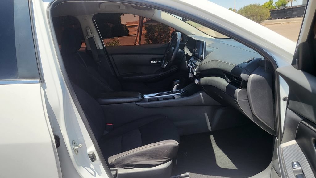 Used 2020 Nissan Sentra SV w/ Electronics Package FWD image 19