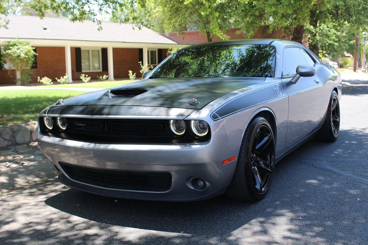 Used 2018 Dodge Challenger R/T w/ Quick Order Package 22P T/A RWD image 27