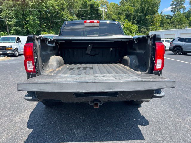 Used 2017 Chevrolet Silverado 1500 High Country AWD/4WD image 32
