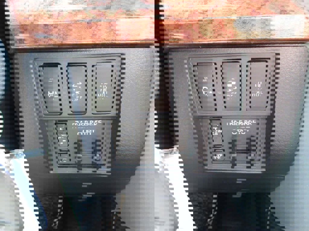 Used 2017 Toyota Tundra 1794 Edition AWD/4WD image 30