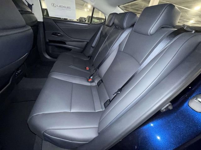 New 2025 Lexus ES 350 w/ Premium Package image 13