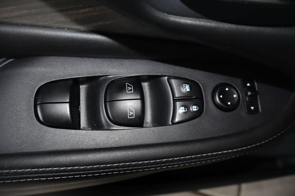 Used 2018 Nissan Murano S w/ Cargo Package FWD image 14