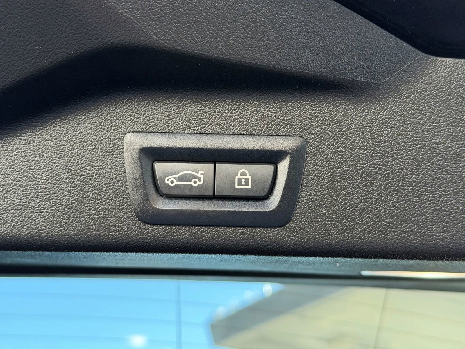 Used 2019 BMW X5 xDrive40i w/ Convenience Package image 28