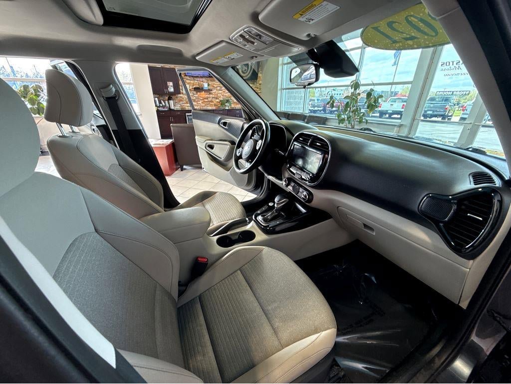 Used 2021 Kia Soul EX FWD image 27