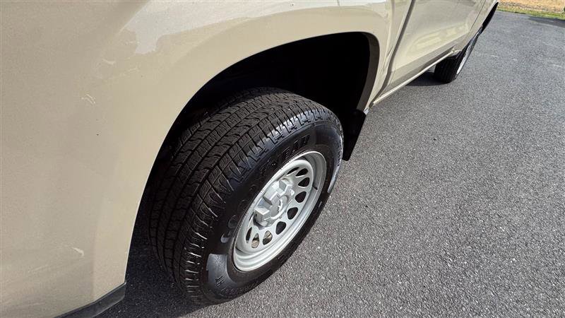 Used 2024 Chevrolet Colorado W/T image 27