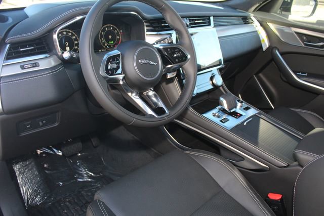 New 2026 Jaguar F-PACE R-Dynamic S image 14