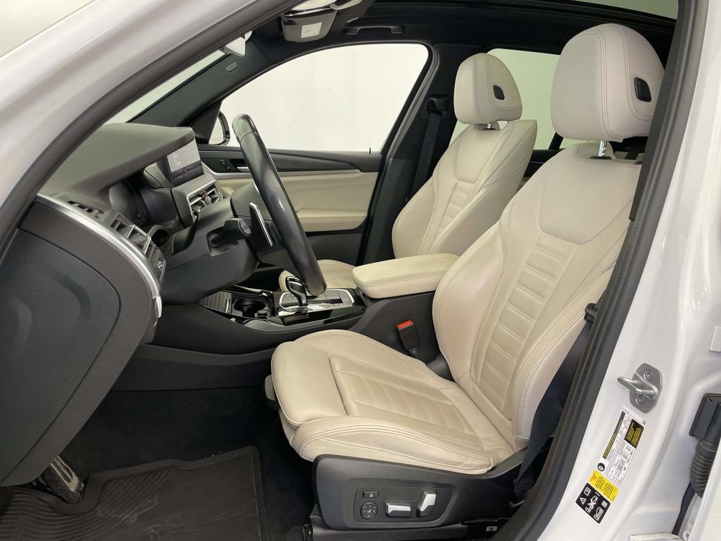 Used 2023 BMW X3 xDrive30i w/ M Sport Package AWD/4WD image 14