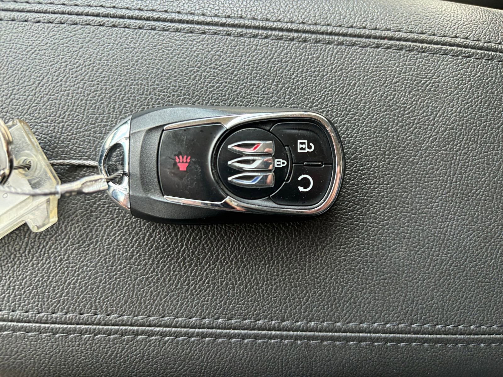 Used 2025 Buick Encore GX Preferred image 21