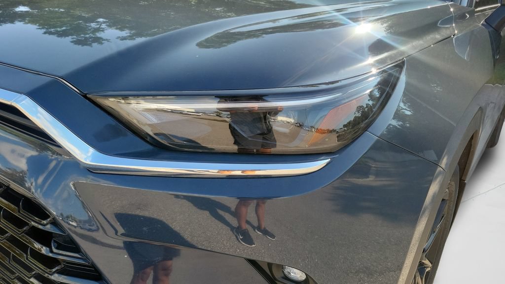 Certified 2025 Toyota Grand Highlander AWD Hybrid image 26