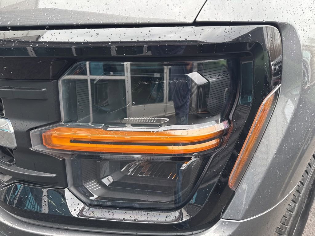 Used 2024 Ford F150 XLT image 9