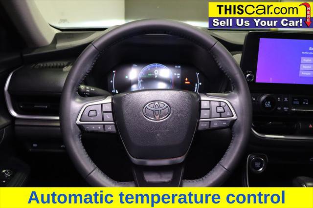 Used 2024 Toyota Grand Highlander XLE image 11