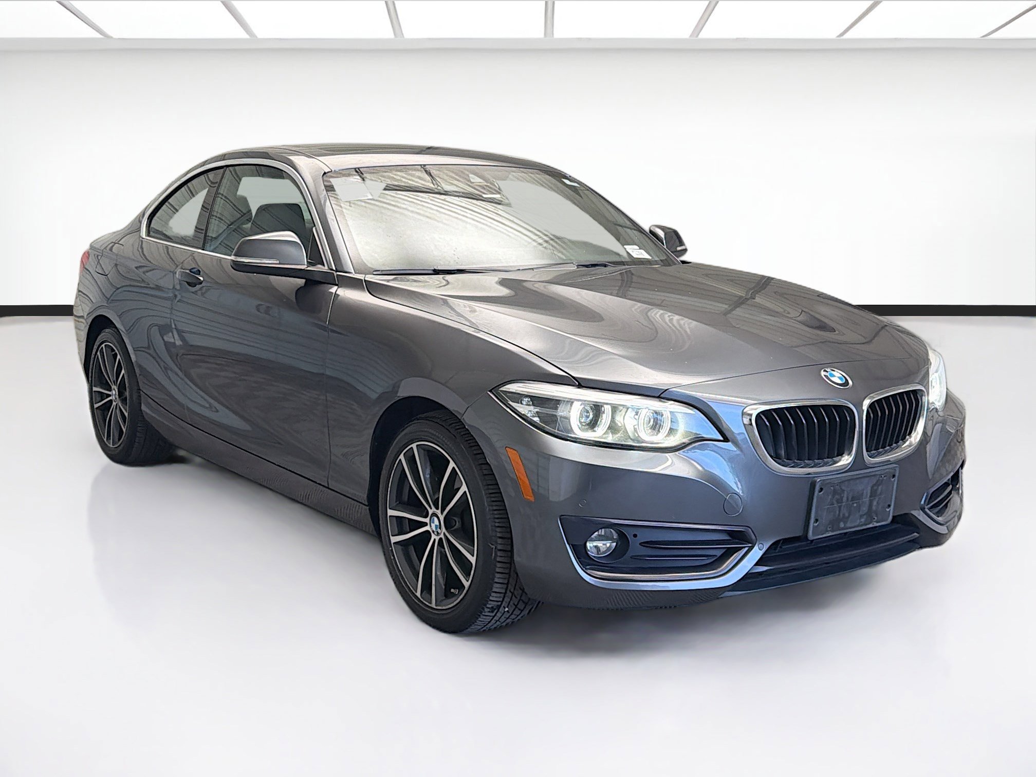 Used 2019 BMW 230i Coupe w/ Premium Package image 3
