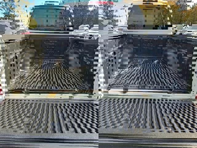 Used 2020 Nissan Frontier SV image 58