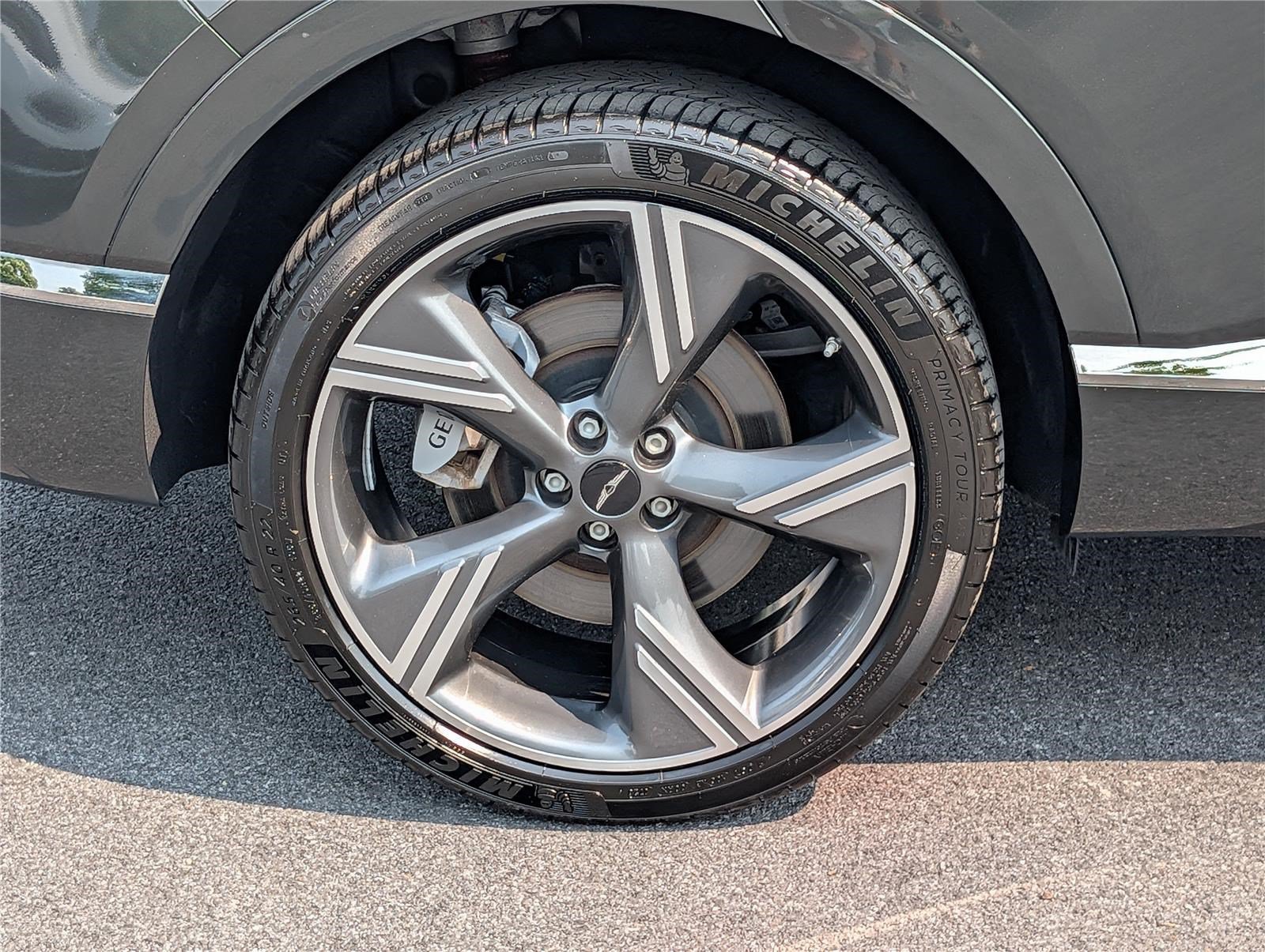Used 2025 Genesis GV80 2.5T Prestige AWD/4WD image 9