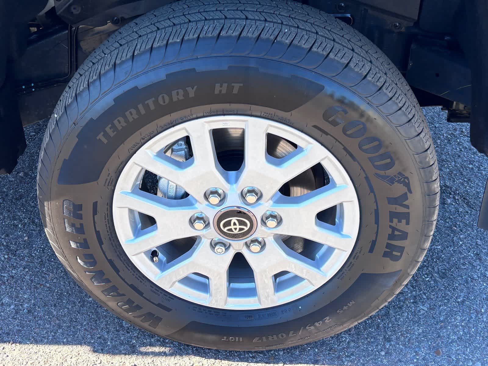 Used 2026 Toyota Tacoma SR5 RWD image 11