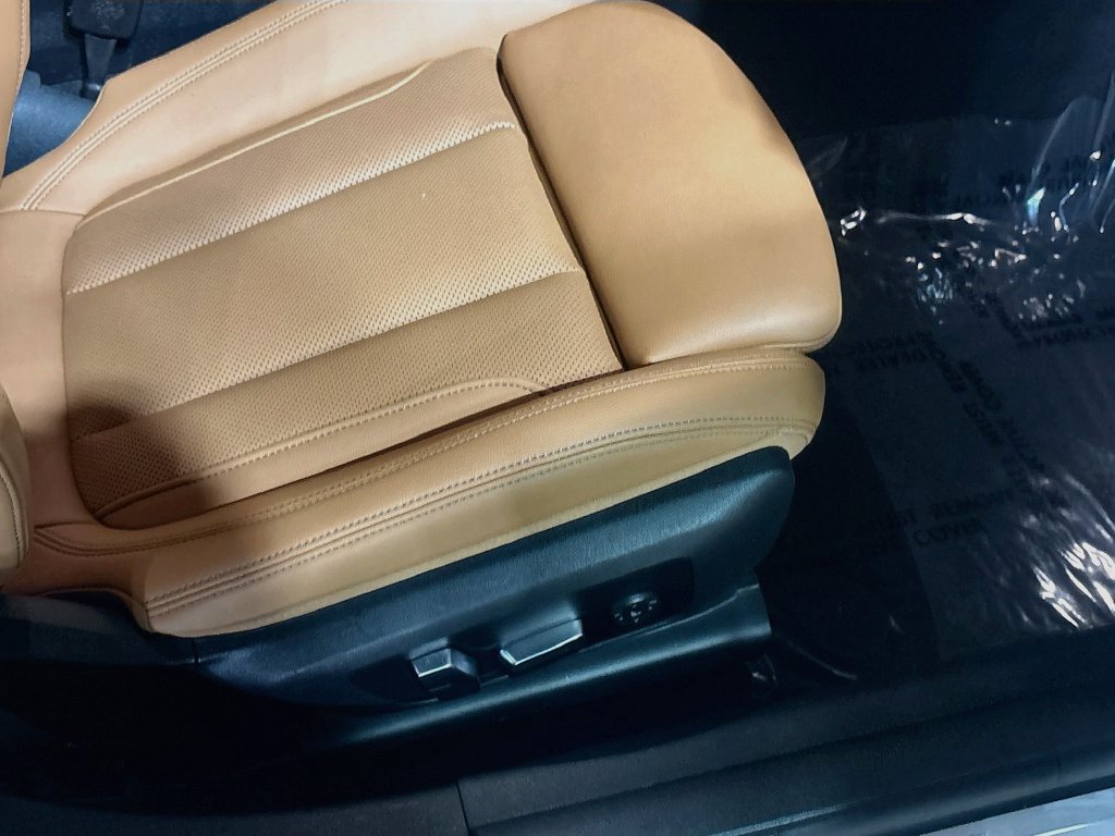 Used 2024 BMW i4 eDrive35 w/ Premium Package RWD image 26