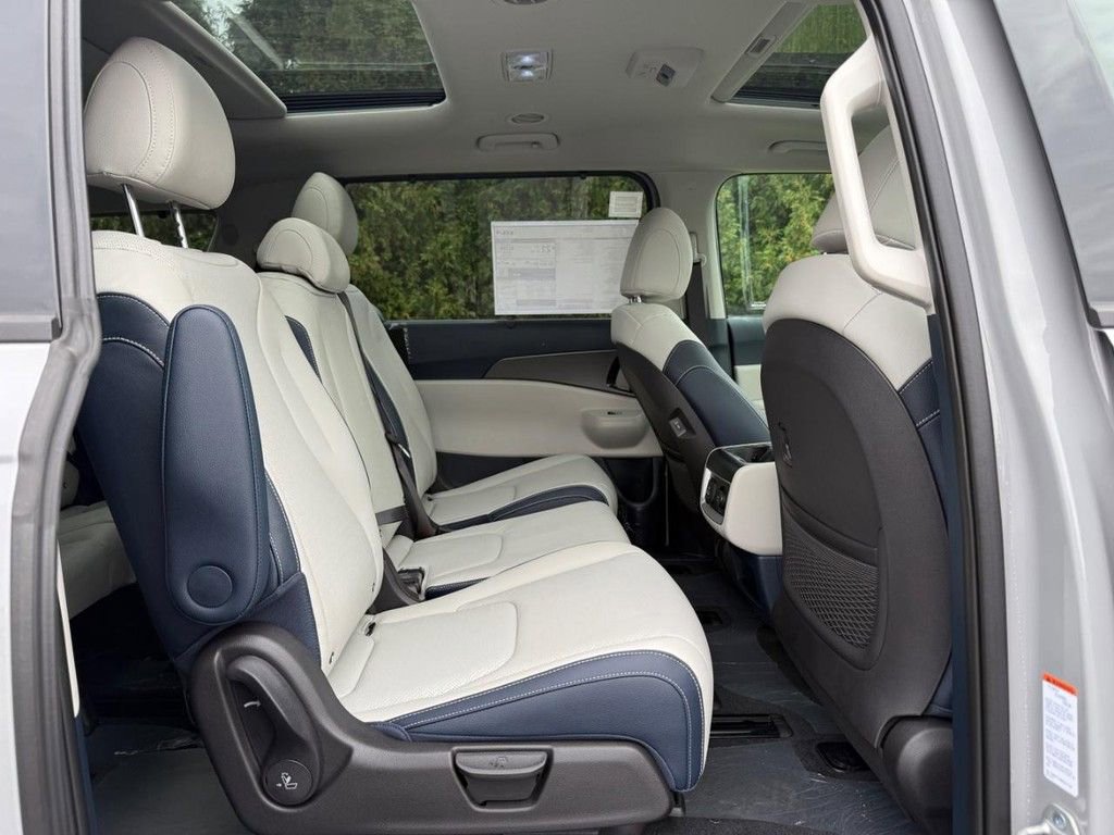 New 2026 Kia Carnival SX Prestige image 7