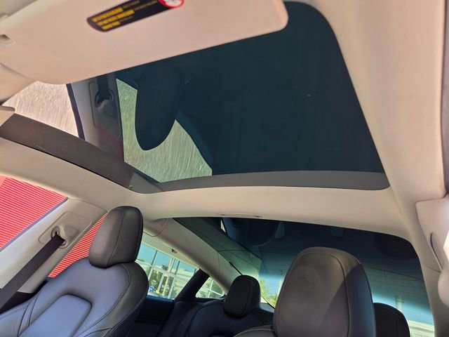 Used 2021 Tesla Model 3 Standard Range Plus image 17