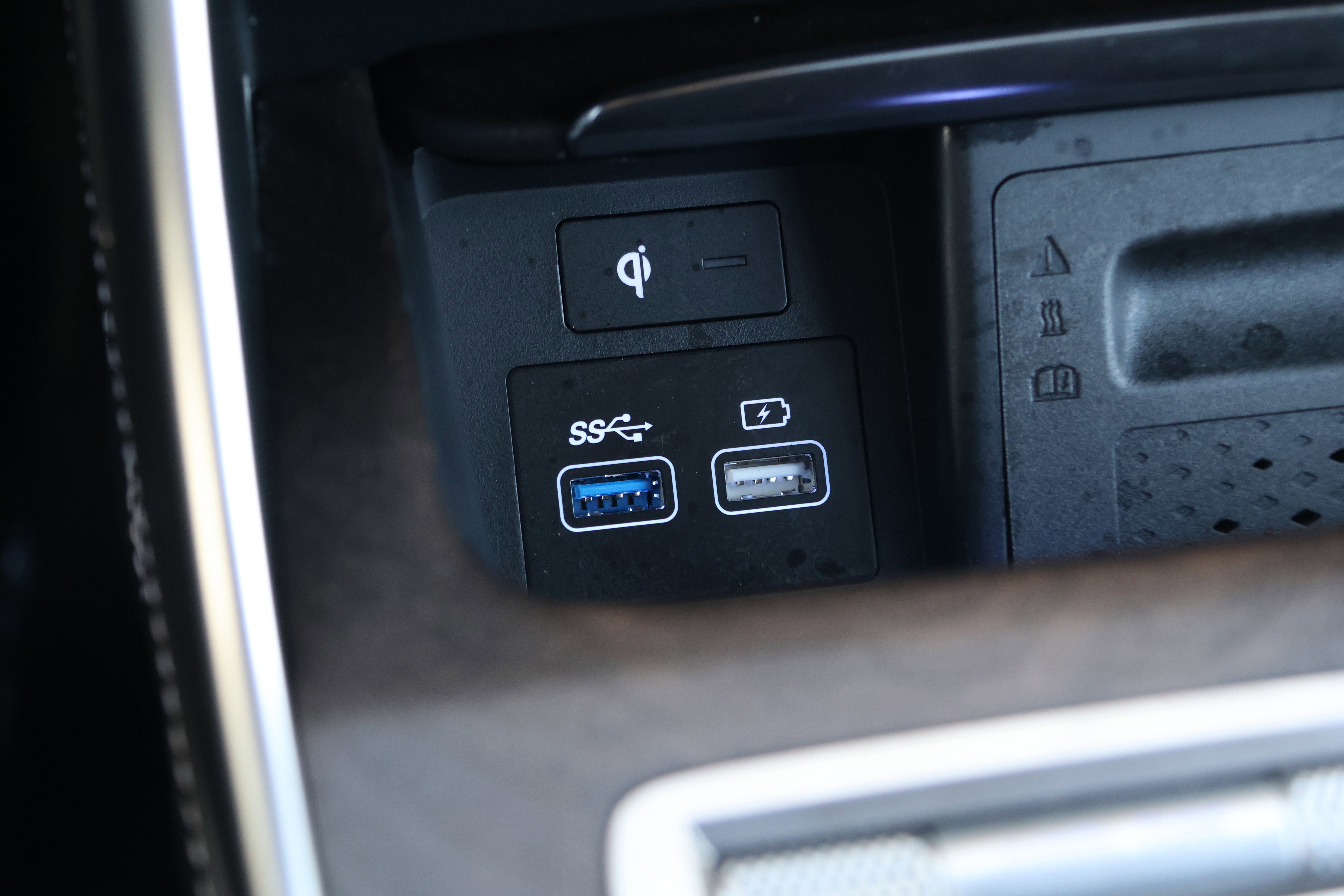 Used 2024 Genesis GV80 3.5T Prestige Signature image 28