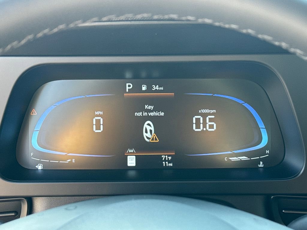 New 2025 Hyundai Elantra Sport image 28