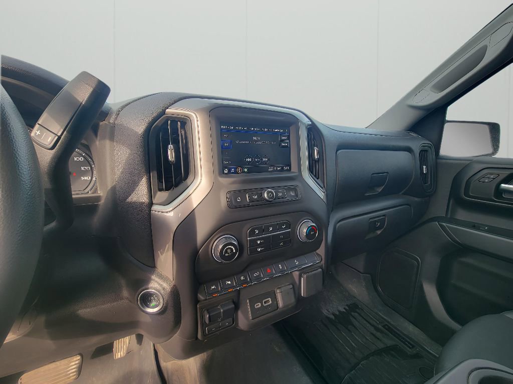 Used 2025 Chevrolet Silverado 1500 W/T w/ WT Value Package image 18