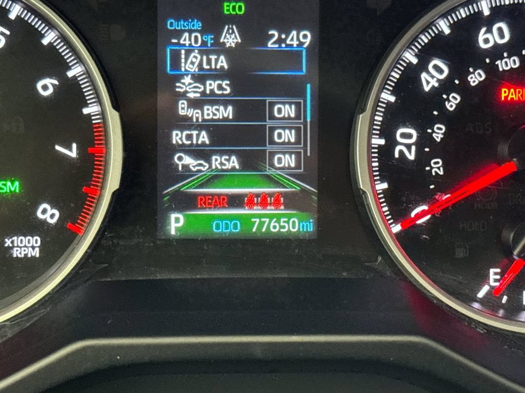 Used 2022 Toyota RAV4 XLE AWD/4WD image 26
