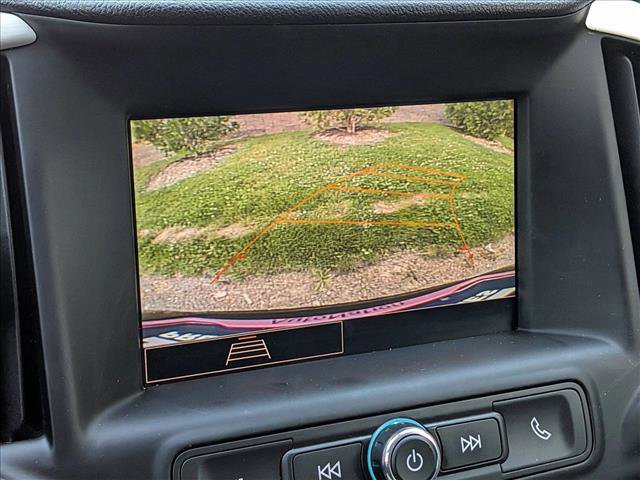 Used 2024 GMC Terrain SLE AWD/4WD image 10