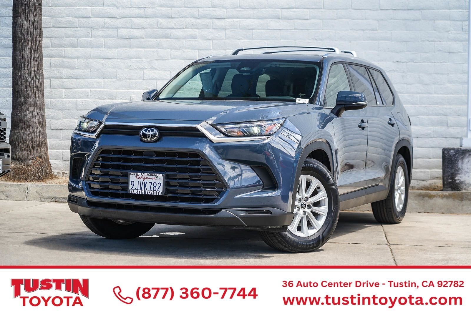 Certified 2024 Toyota Grand Highlander AWD image 1