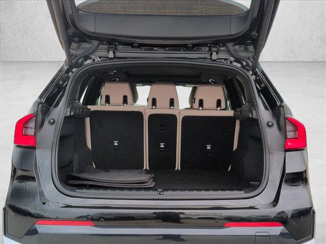 Used 2023 BMW X1 xDrive28i w/ Premium Package image 6