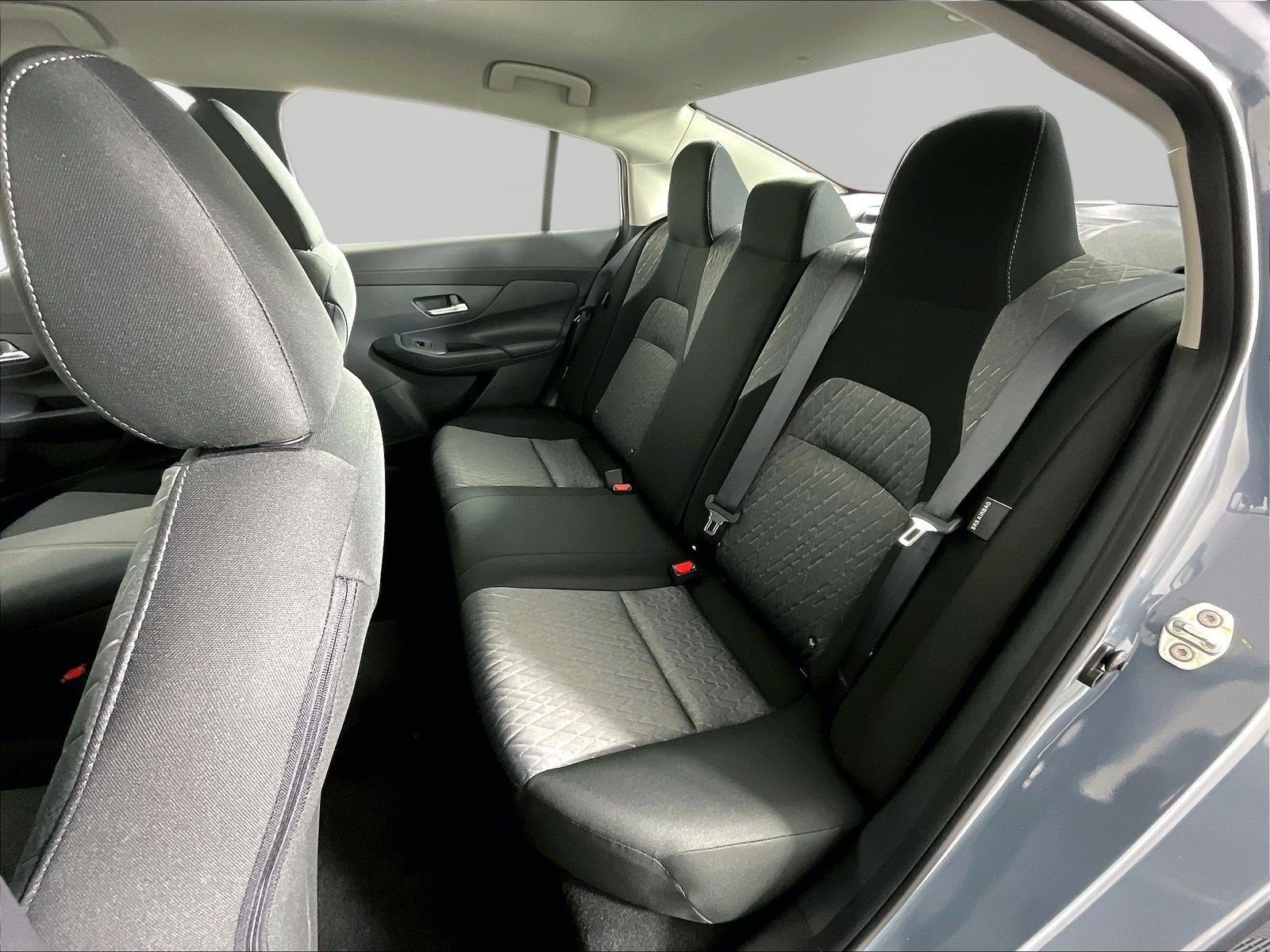 New 2026 Nissan Sentra SV w/ SV Convenience Package FWD image 17