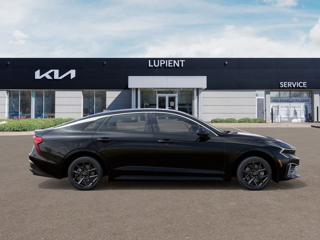 New 2026 Kia K5 LXS image 10