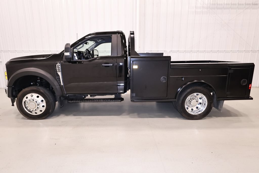 Certified 2025 Ford F550 4x4 Regular Cab Super Duty image 7