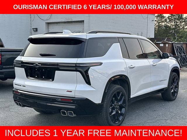 Used 2025 Chevrolet Traverse RS w/ LPO, Cargo Package AWD/4WD image 3