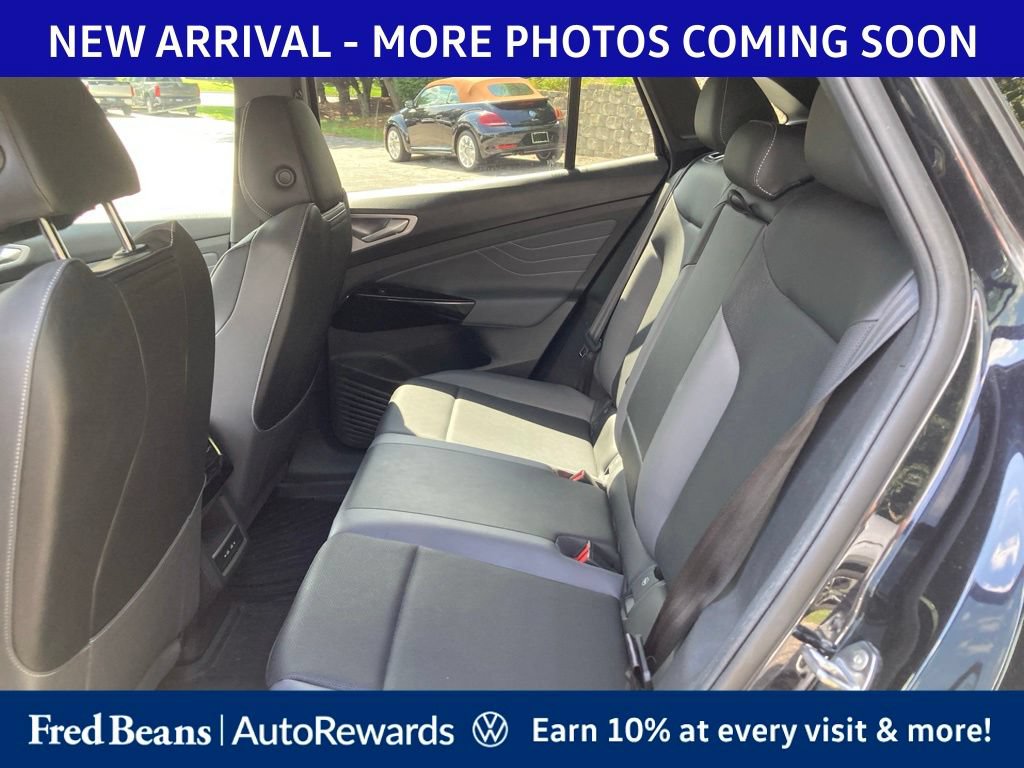 Used 2023 Volkswagen ID.4 Pro S AWD/4WD image 11
