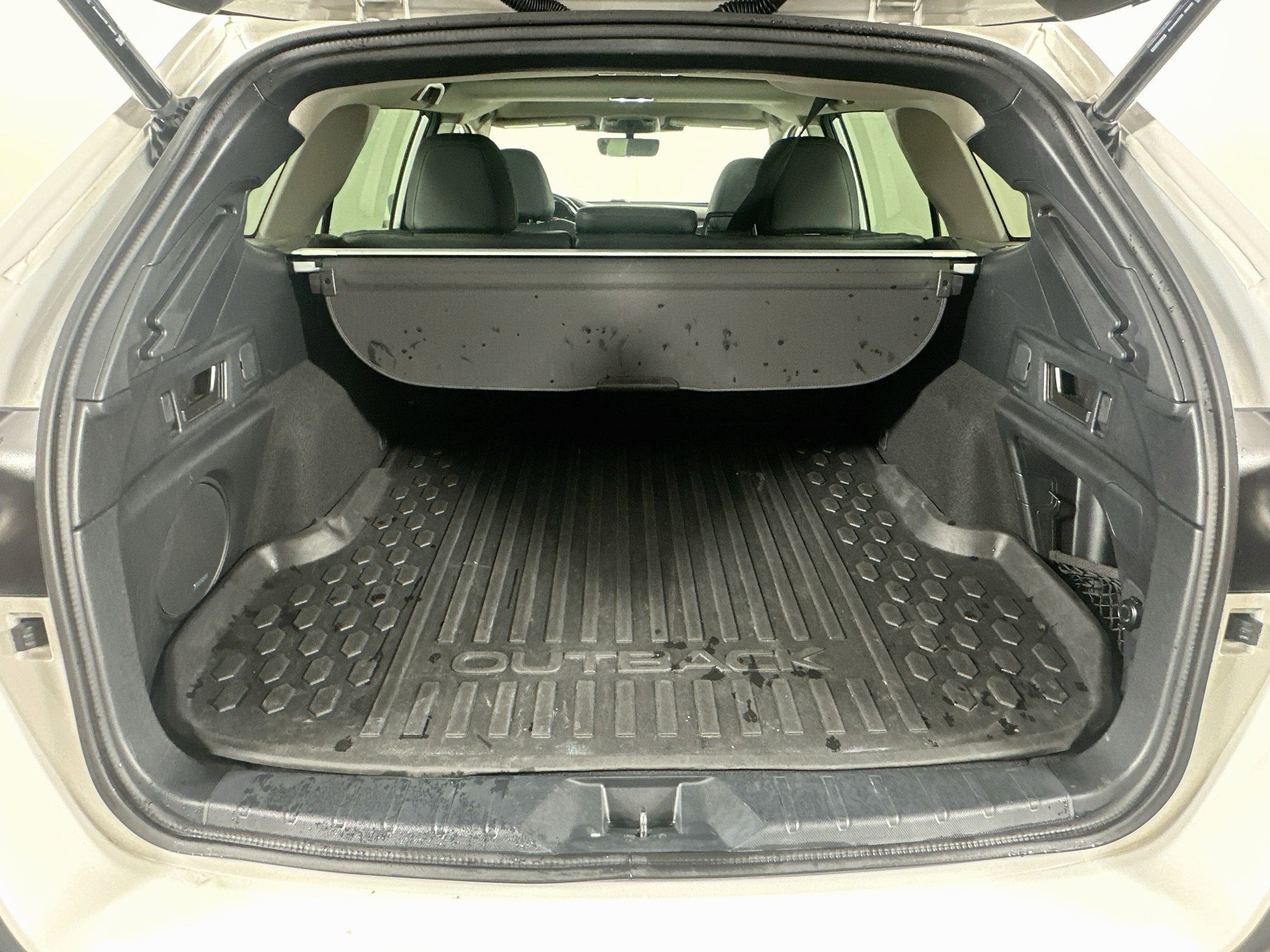 Used 2023 Subaru Outback Limited AWD/4WD image 29